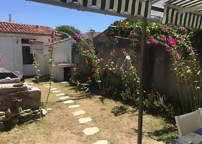 Maison De Village * Île dʼAix